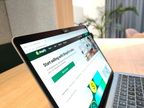 Stratégies efficaces pour augmenter les ventes sur Shopify